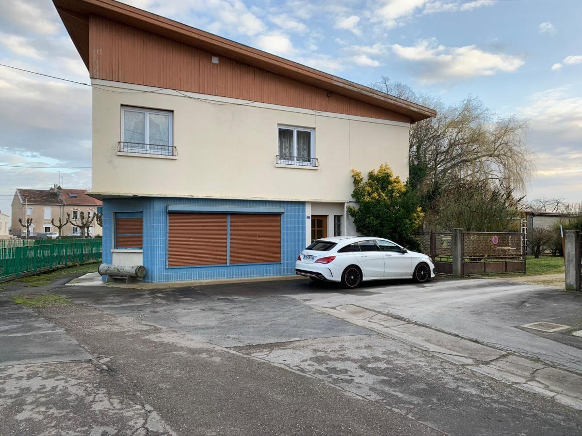 Appartement Dans Maison Avec Cour Et Parc Fresnes-en-Woevre Εξωτερικό φωτογραφία